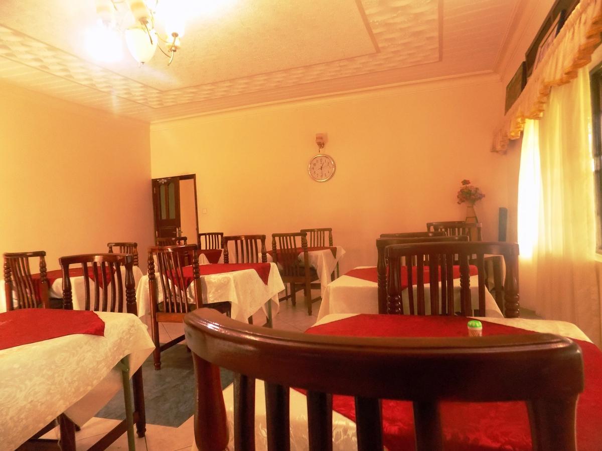 Rhino Motel Mbarara Exterior foto